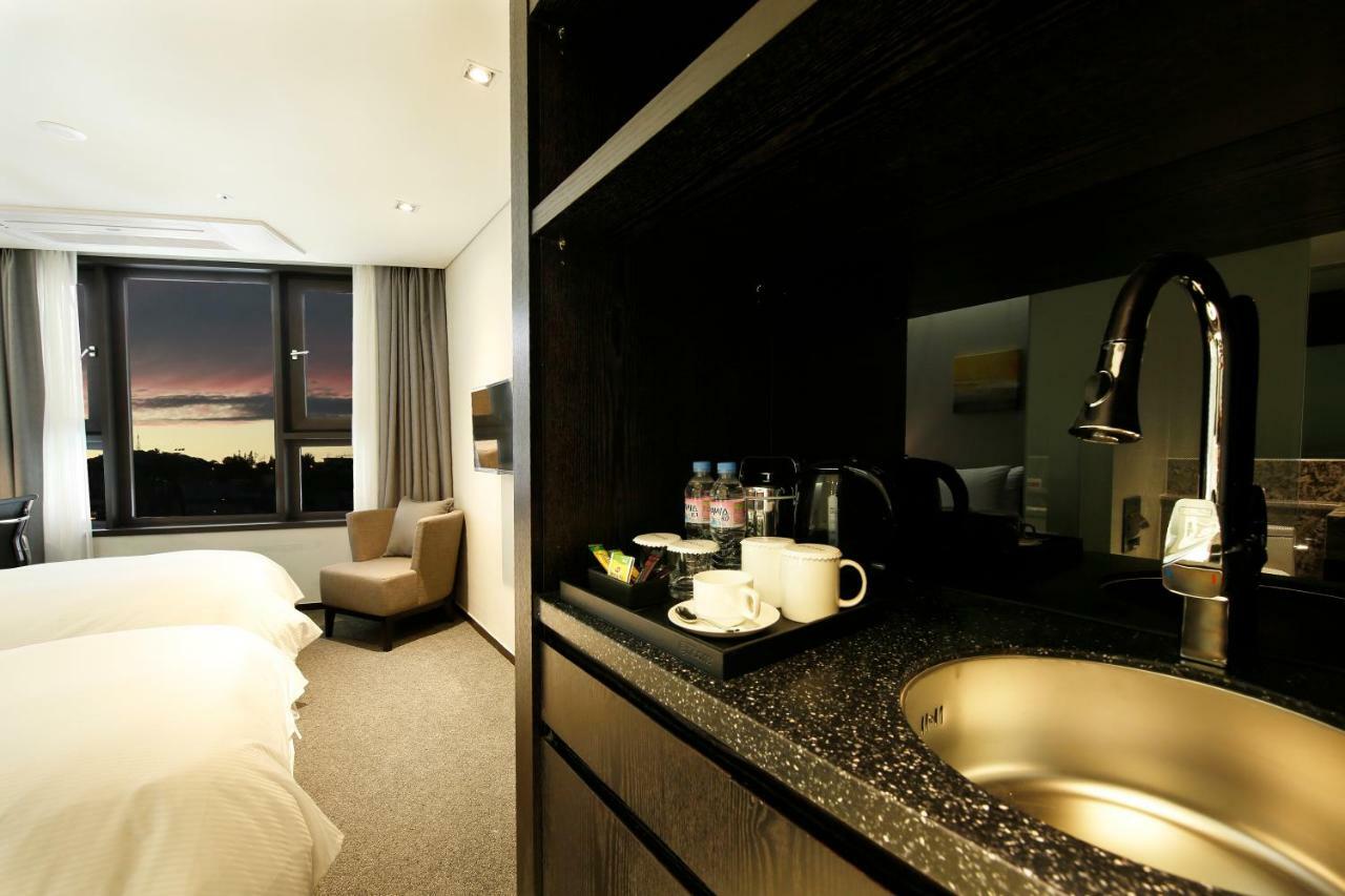 Ramada Encore By Wyndham Seoul Magok Exteriér fotografie
